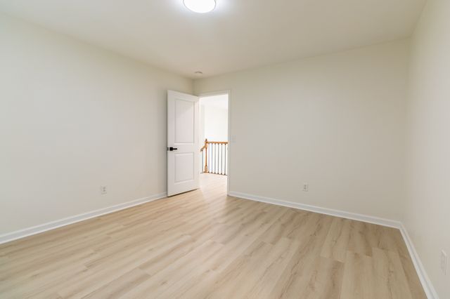 633 Glenties Dr, Smyrna, TN 37167