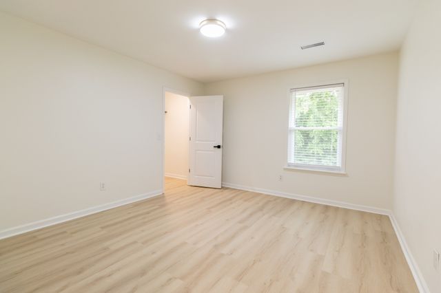 633 Glenties Dr, Smyrna, TN 37167