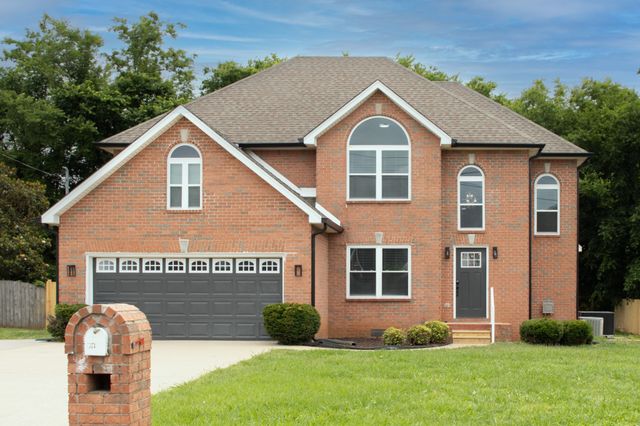 633 Glenties Dr, Smyrna, TN 37167