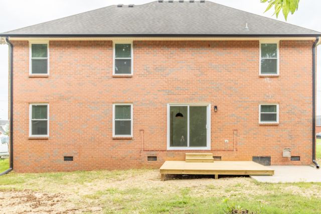 633 Glenties Dr, Smyrna, TN 37167