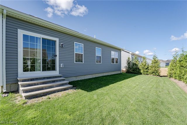 1737 Creekside Court, Painesville, OH 44077