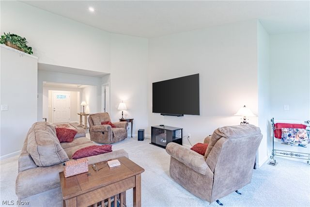 1737 Creekside Court, Painesville, OH 44077