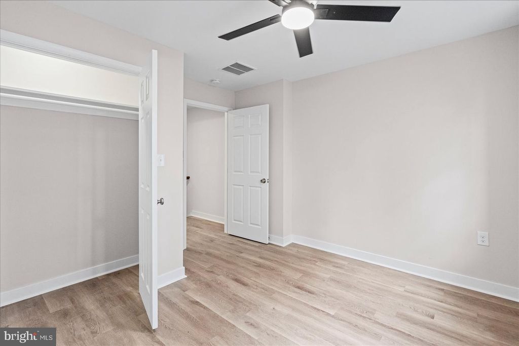 Image 13 of property listing at 1915 N BENTALOU ST, Baltimore, MD 21216