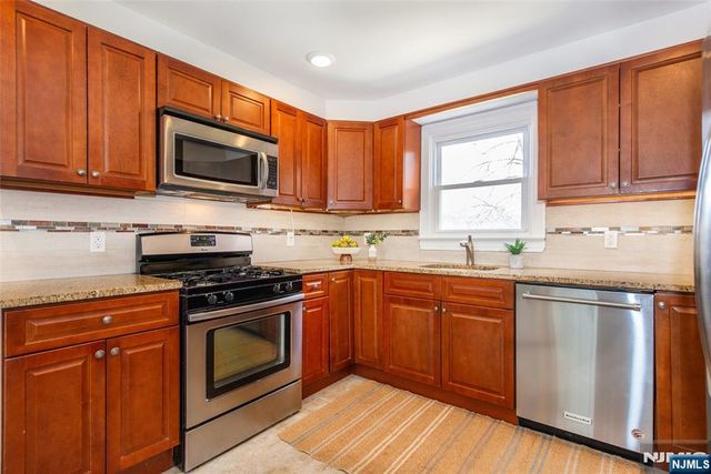74 Franklin Street, Verona, NJ 07044