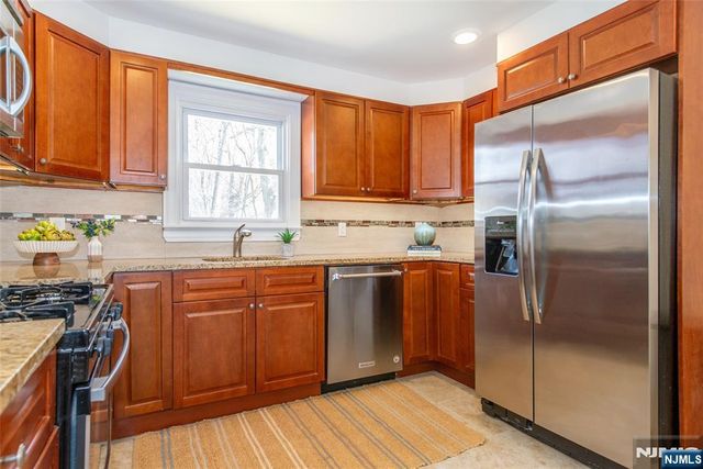 74 Franklin Street, Verona, NJ 07044