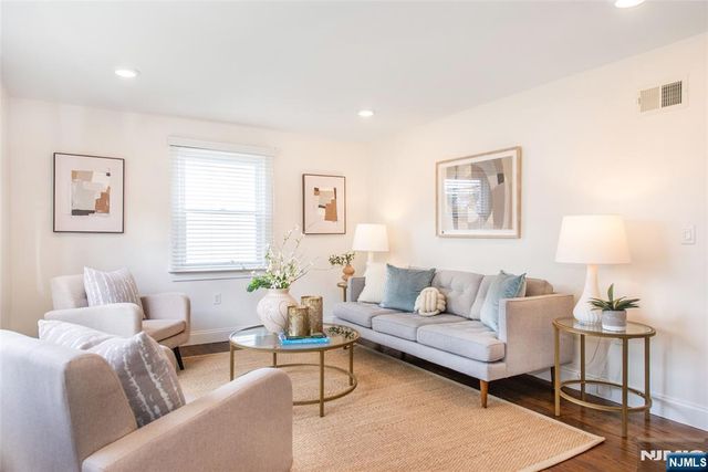 74 Franklin Street, Verona, NJ 07044