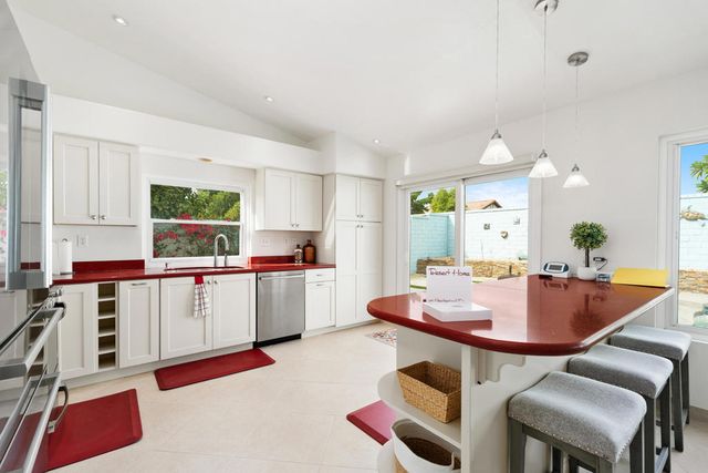 73620 Heatherwood Drive Drive, Palm Desert, CA 92211