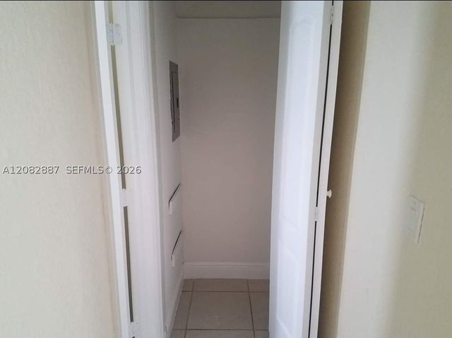 1200 NE 110th St 3, Miami, FL 33161