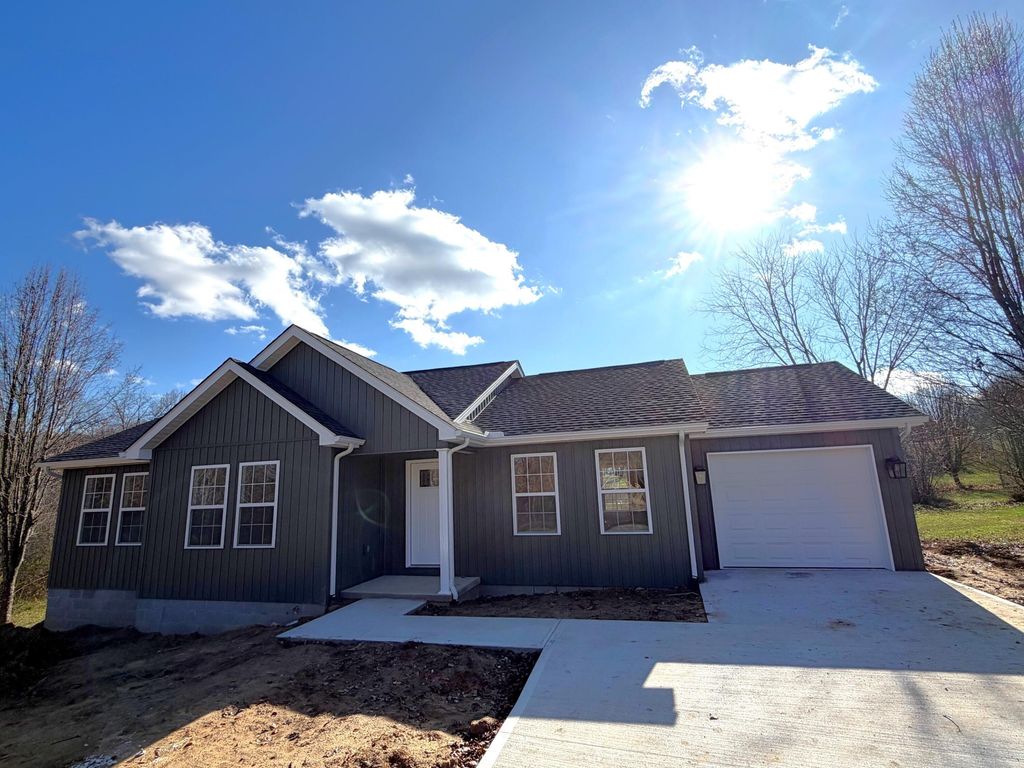 124 Catalpa Court, London, KY 40744