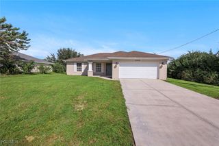 2806 22nd ST W, Lehigh Acres, FL 33971