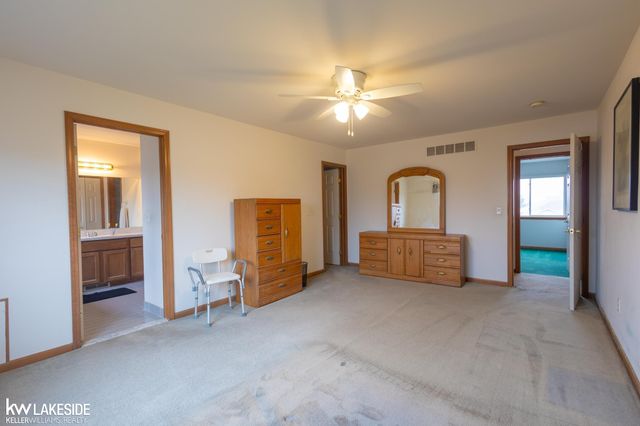 52802 Turnberry Drive, Chesterfield, MI 48051