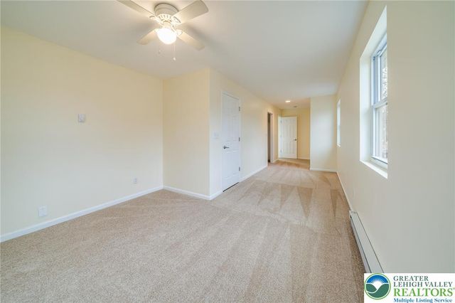 325 East Saucon Street, Hellertown Boro, PA 18055