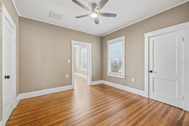 1029 E POWHATAN AVENUE, Tampa, FL 33604