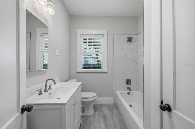 1029 E POWHATAN AVENUE, Tampa, FL 33604