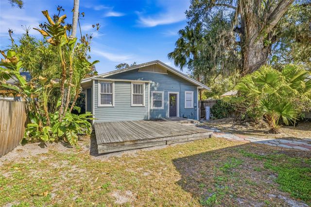 1029 E POWHATAN AVENUE, Tampa, FL 33604