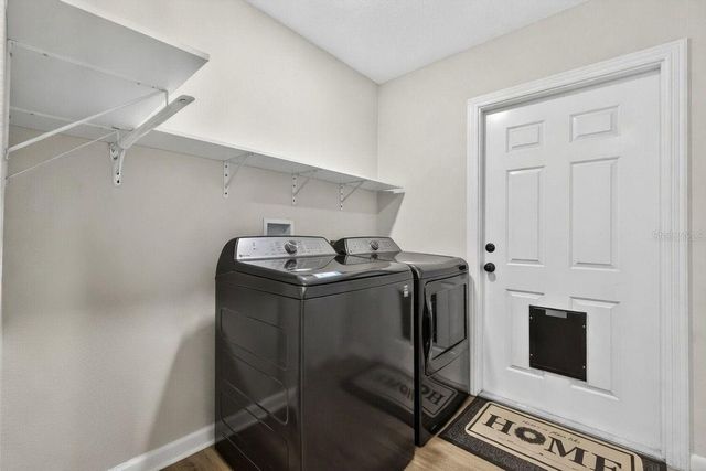 4705 FOXSHIRE CIRCLE, Tampa, FL 33624