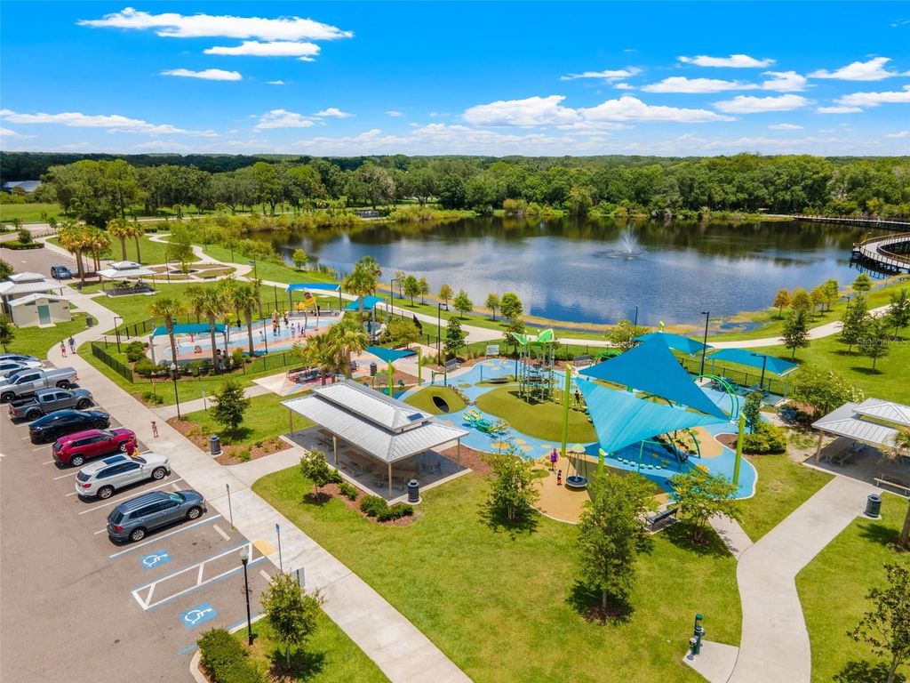 Image 23 of property listing at 4705 FOXSHIRE CIRCLE, Tampa, FL 33624