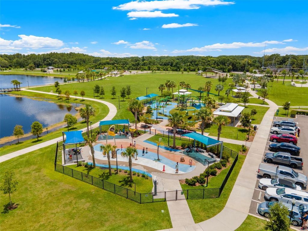 Image 25 of property listing at 4705 FOXSHIRE CIRCLE, Tampa, FL 33624