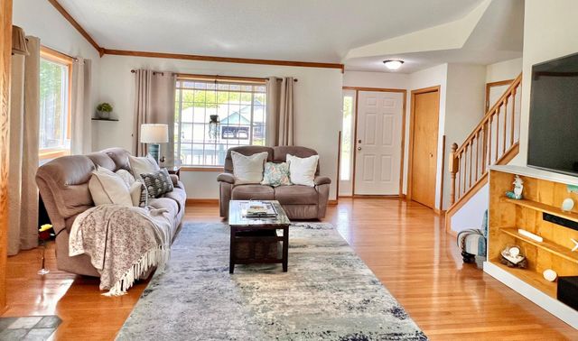 17229 Van Buren Street NE, Ham Lake, MN 55304