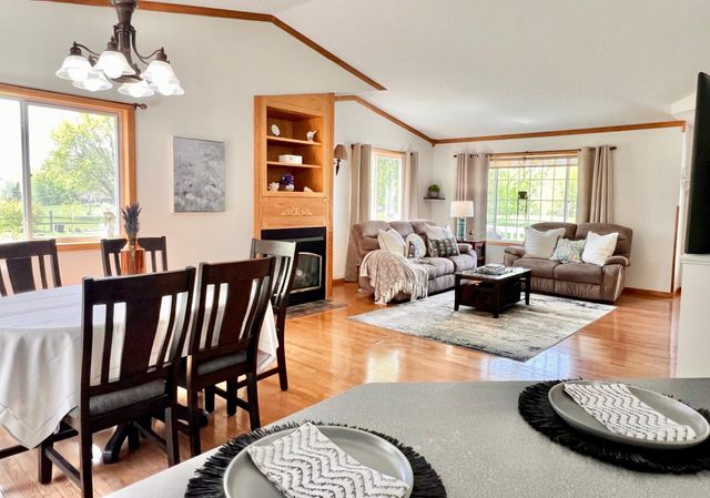 17229 Van Buren Street NE, Ham Lake, MN 55304
