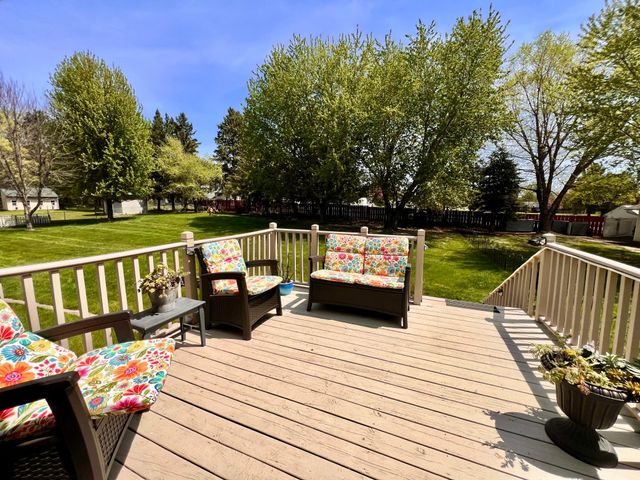 17229 Van Buren Street NE, Ham Lake, MN 55304