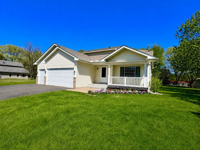 17229 Van Buren Street NE, Ham Lake, MN 55304