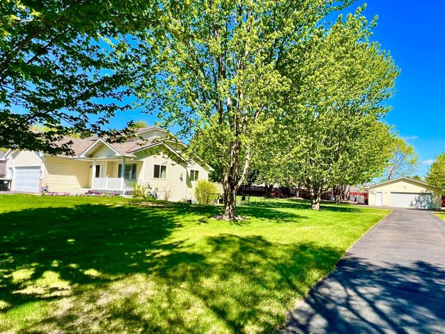 17229 Van Buren Street NE, Ham Lake, MN 55304