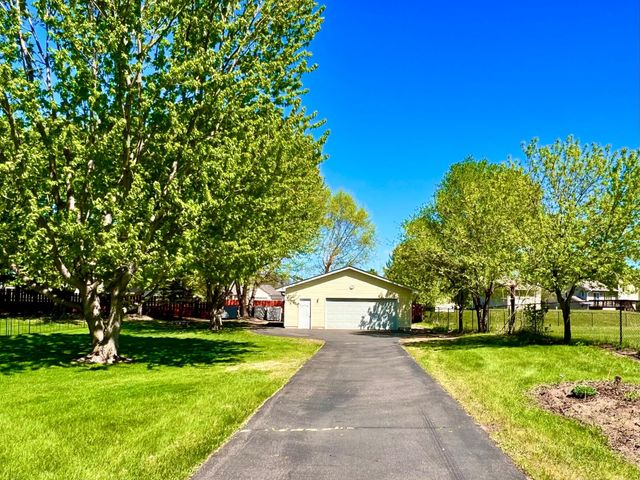 17229 Van Buren Street NE, Ham Lake, MN 55304