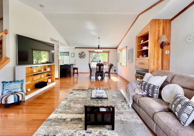 17229 Van Buren Street NE, Ham Lake, MN 55304