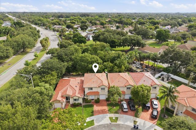 5880 SW 99th Terrace, Cooper City, FL 33328
