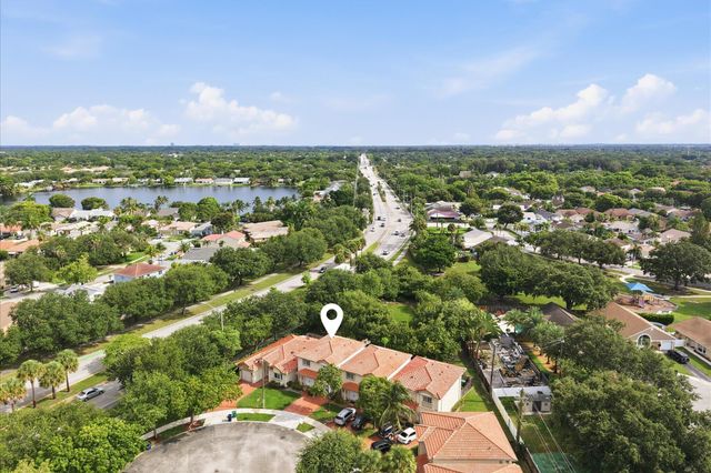 5880 SW 99th Terrace, Cooper City, FL 33328