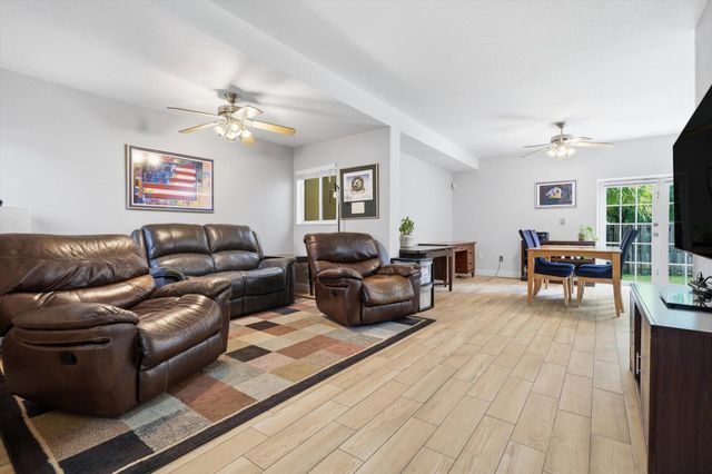 5880 SW 99th Terrace, Cooper City, FL 33328