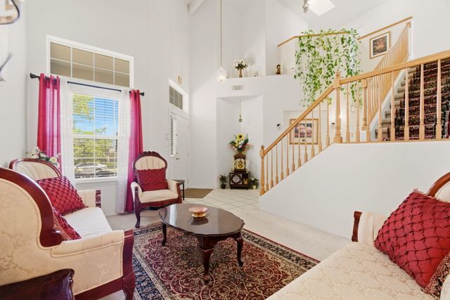 9929 Cameron Street NW, Albuquerque, NM 87114