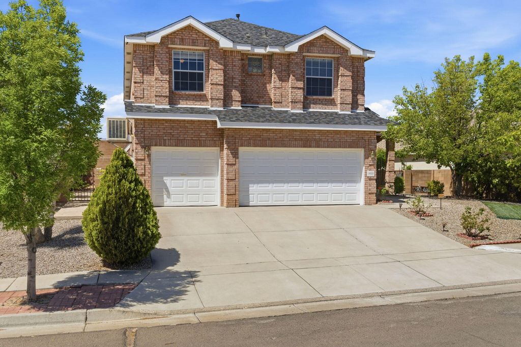 9929 Cameron Street NW, Albuquerque, NM 87114