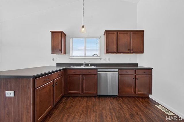 24 Austin Oaks Drive, Moscow Mills, MO 63362