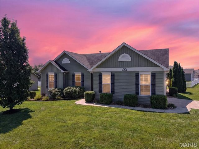 24 Austin Oaks Drive, Moscow Mills, MO 63362
