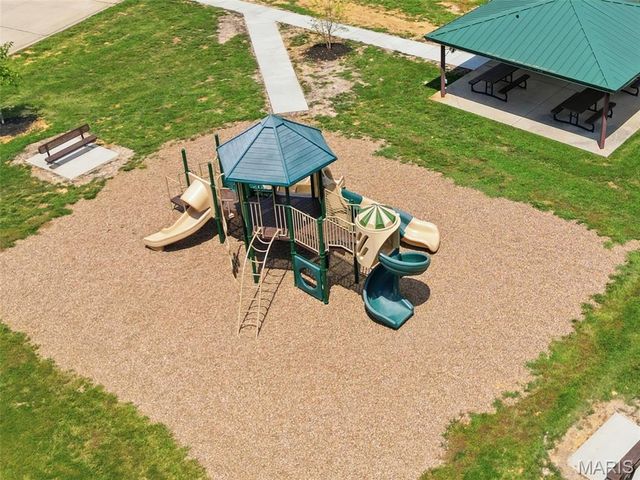 24 Austin Oaks Drive, Moscow Mills, MO 63362