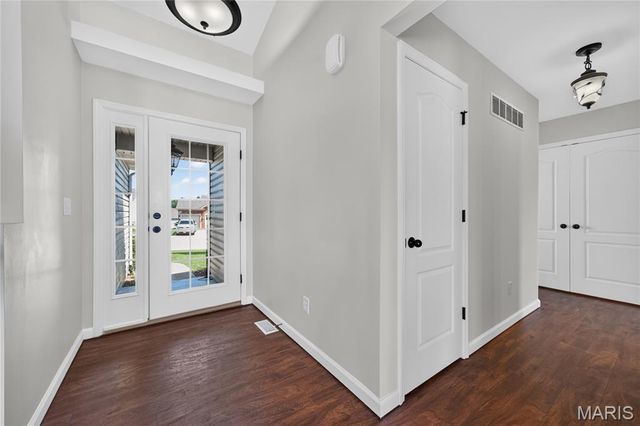 24 Austin Oaks Drive, Moscow Mills, MO 63362