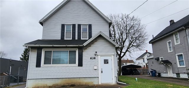 638 Robbins Avenue, Niles, OH 44446