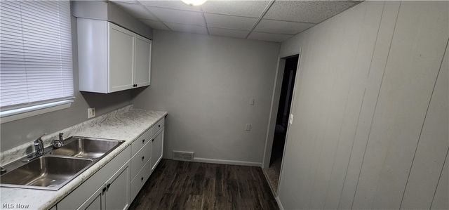 638 Robbins Avenue, Niles, OH 44446