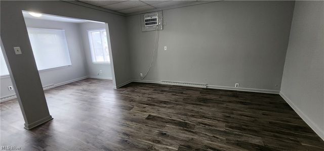 638 Robbins Avenue, Niles, OH 44446