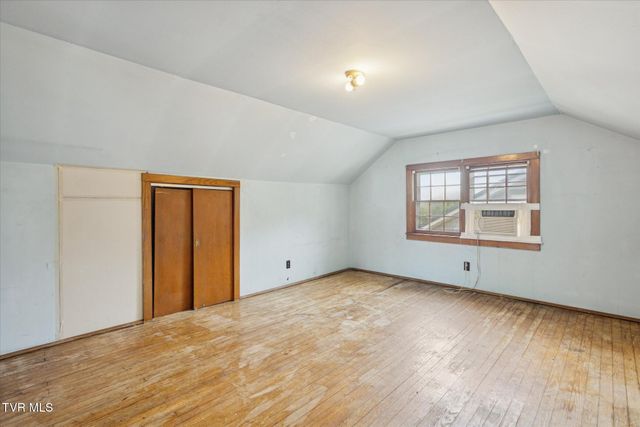 279 Chapel Street, Weber City, VA 24290