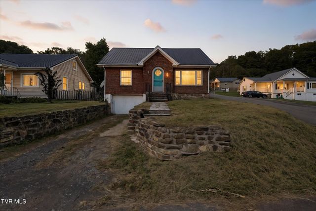 279 Chapel Street, Weber City, VA 24290