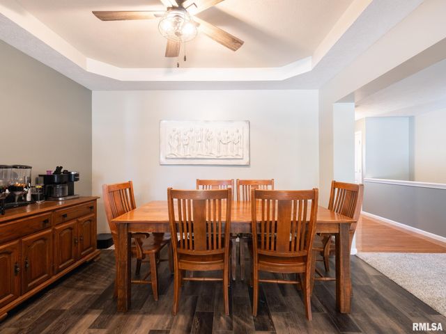 1909 COBBLESTONE Street, Washington, IL 61571