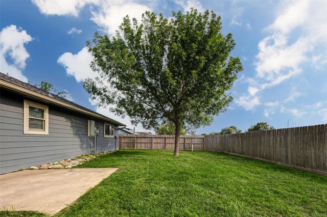 11403 Bonaparte Drive, Cypress, TX 77429