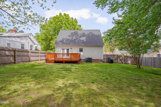 110 E Edgewood Drive, Durham, NC 27704