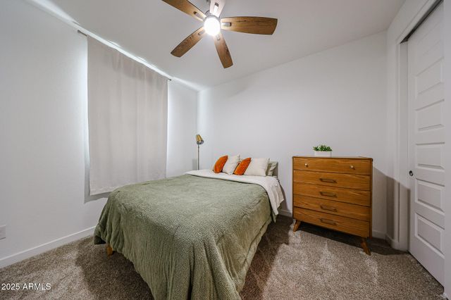 8334 E PALOMA Avenue, Mesa, AZ 85212