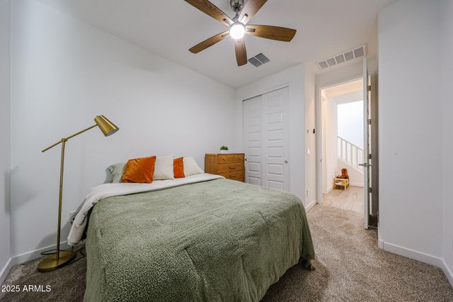 8334 E PALOMA Avenue, Mesa, AZ 85212