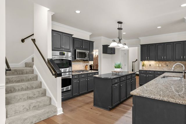 1238 Twelve Stones Xing, Goodlettsville, TN 37072