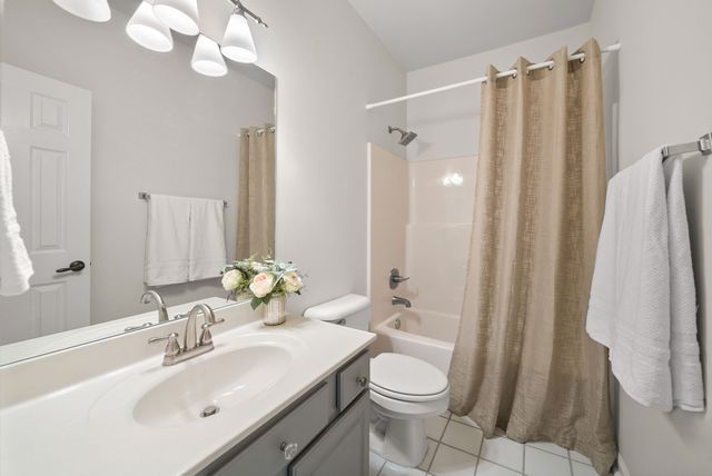 1238 Twelve Stones Xing, Goodlettsville, TN 37072